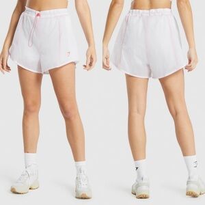 Gymshark Pulse 2 in 1 Shorts in White - S